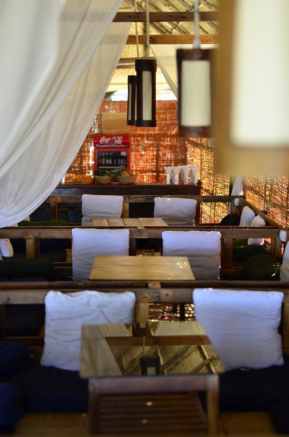 Sea Bird Beach Cafe & Cottages Morjim Exterior foto